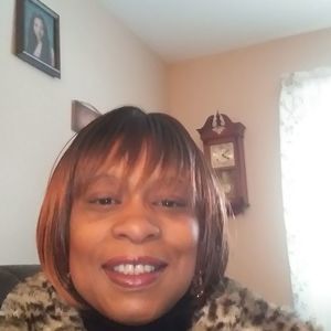 Meet your Posher, Felicia